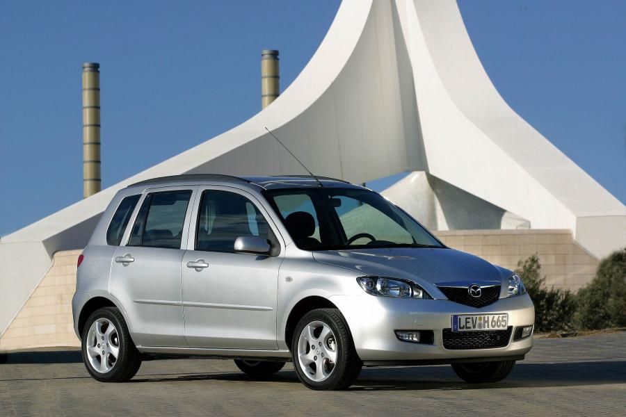  Mazda2 2002 года  (фото 110 из 113)